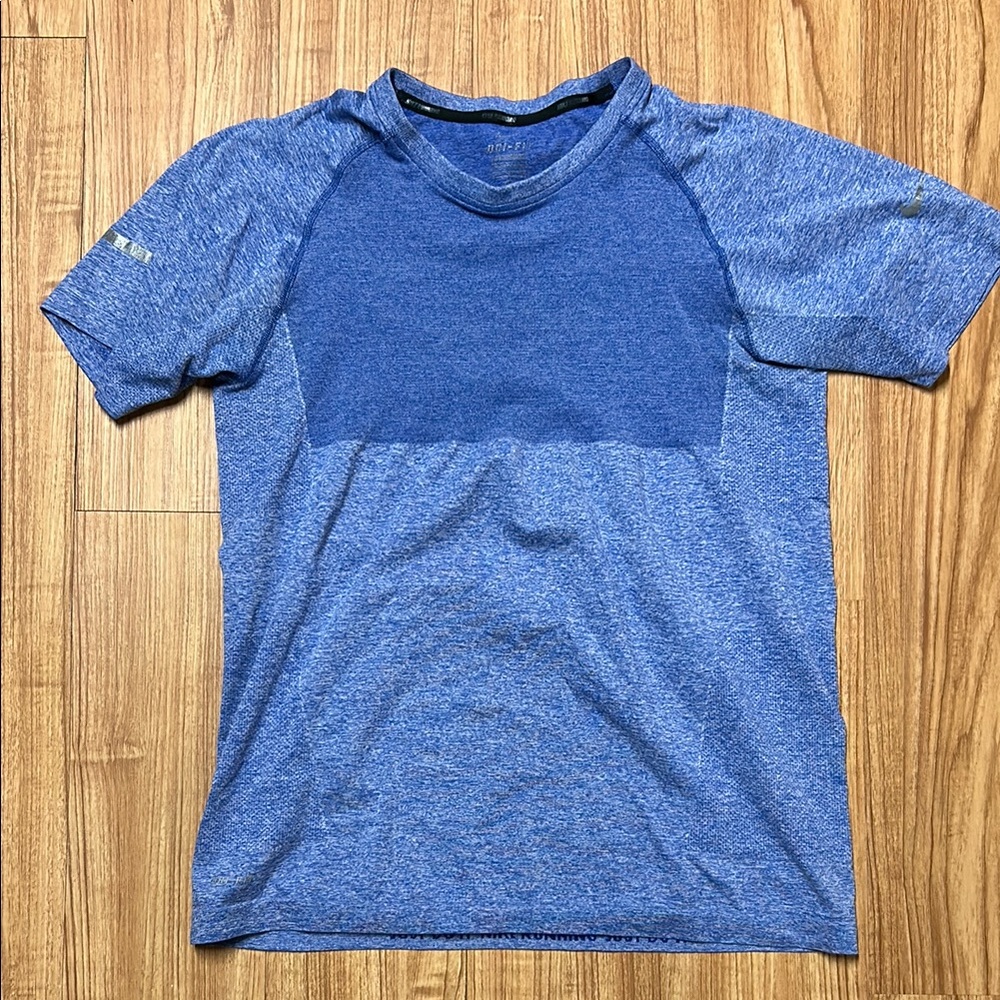 Nike Blue Athletic T-Shirt - Large